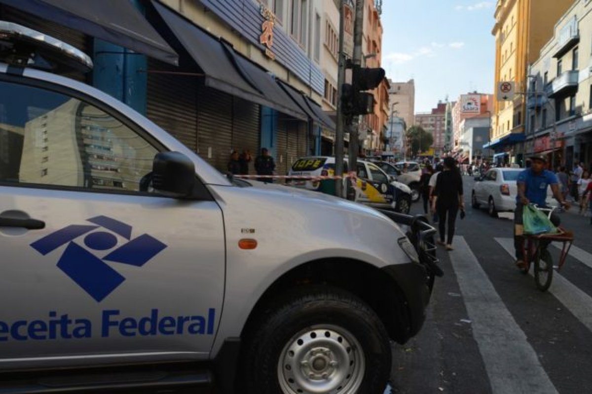 Receita Federal destrói R$ 10 mil por dia em cigarros na Bahia e Sergipe