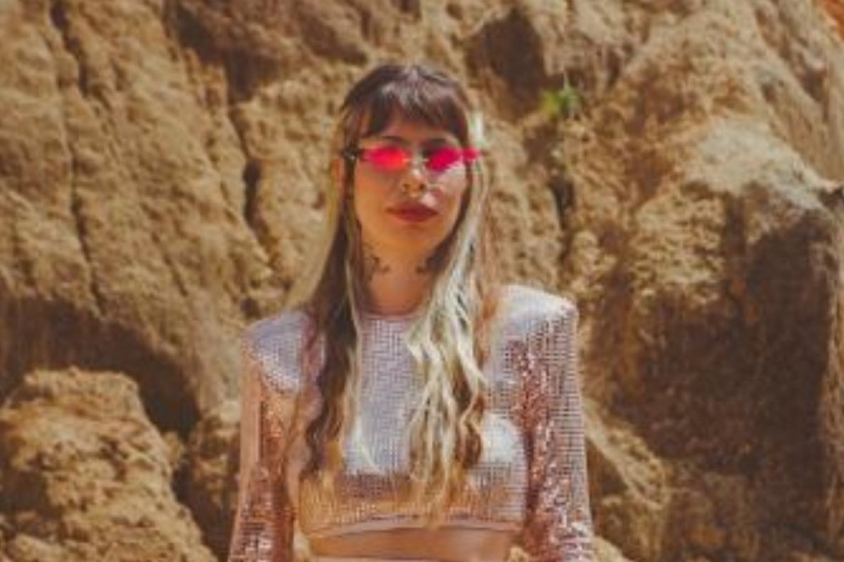 Gaúcha radicada na Bahia lança clipe "Semente"