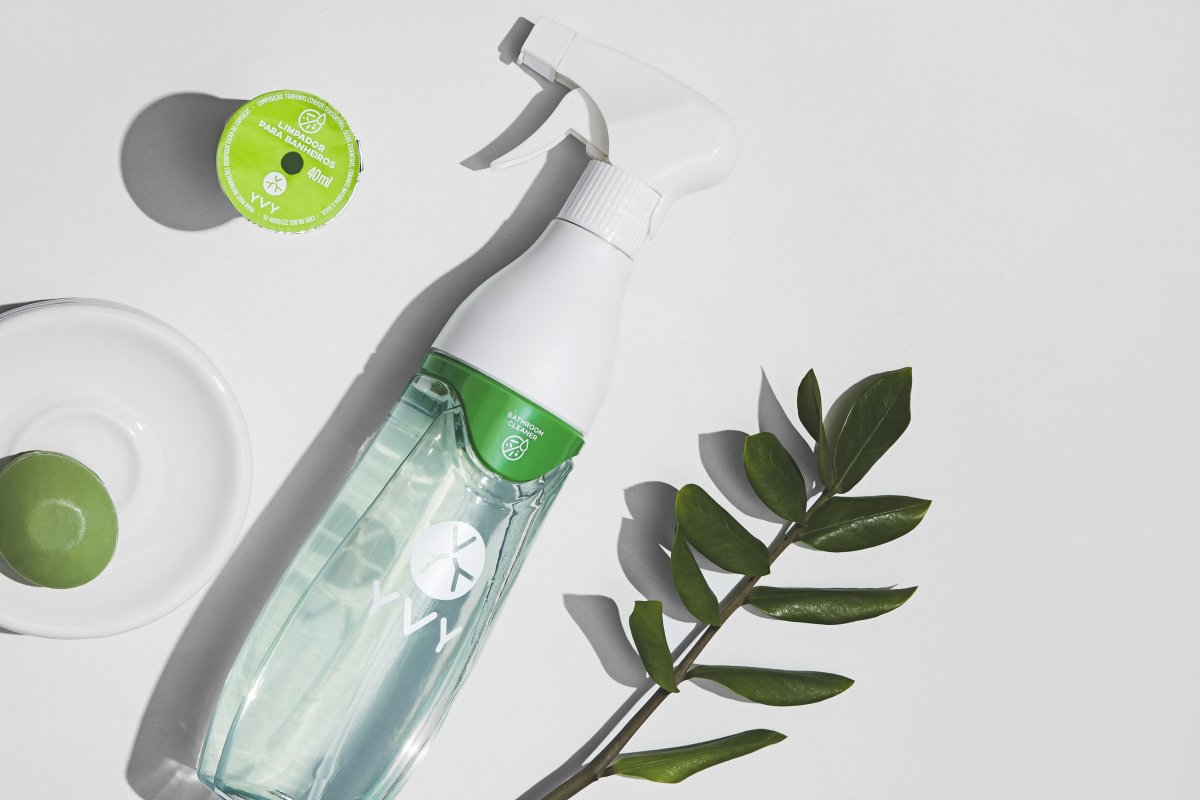 Embalagens de uso contínuo surgem com força no mercado brasileiro com inovação de startup brasileira de limpeza