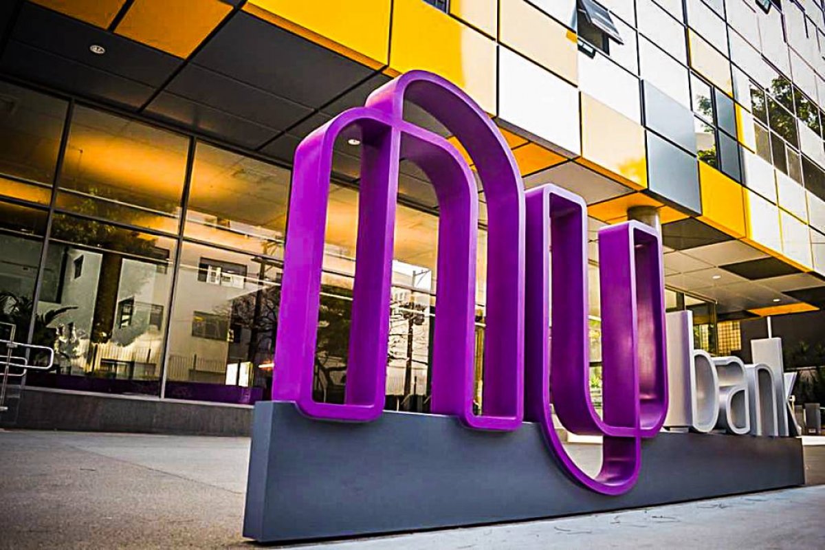 Nubank tem ação a US$ 9 em IPO e se torna banco mais valioso da América Latina