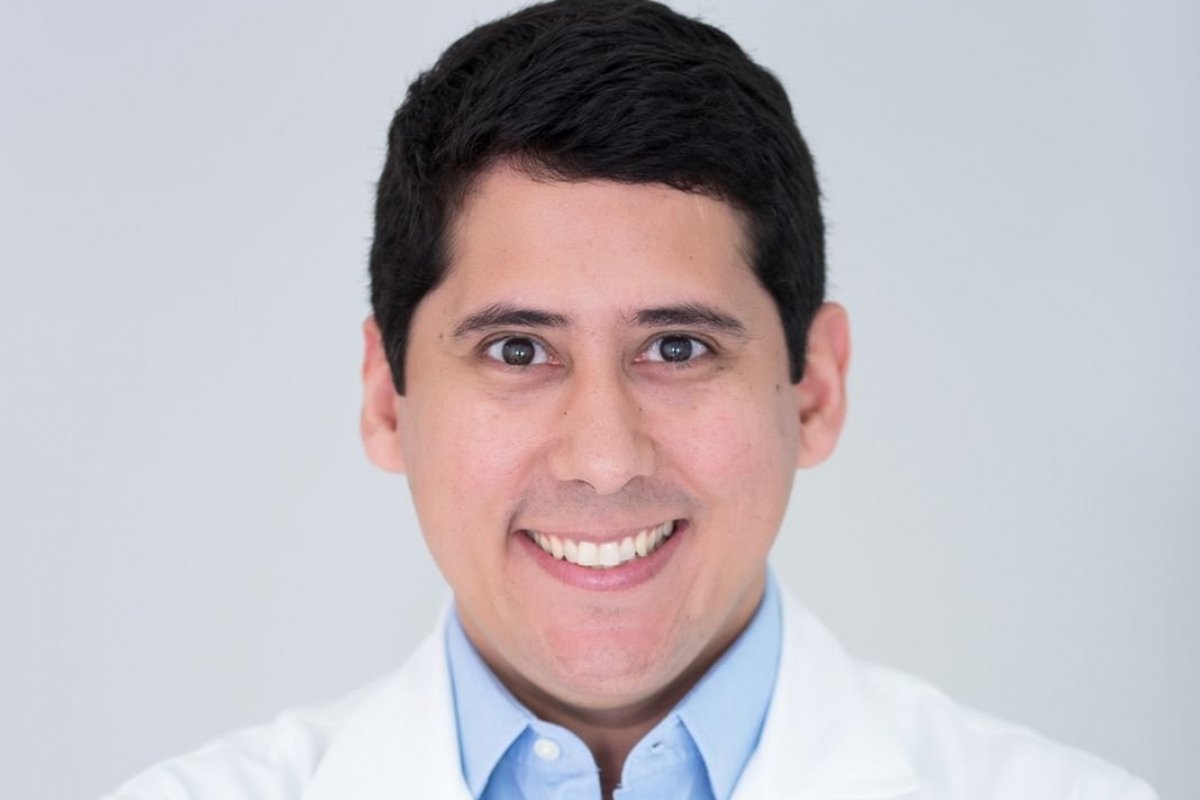 Ginecologista Alexandre Amaral participa de curso em Curitiba sobre cirurgia laparoscópica