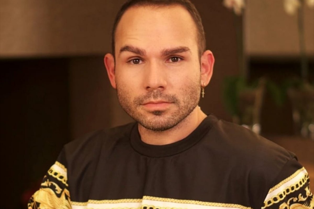 Hairstylist das estrelas, Diego Andradez, promove ação solidária de Natal