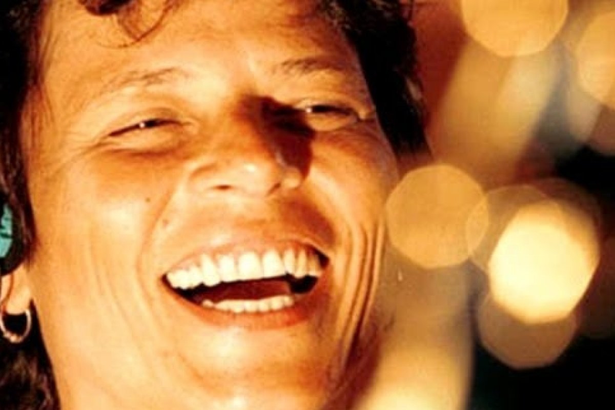 Para alegria dos fãs, música gravada por Cássia Eller em 1985 será lançada de forma inédita!