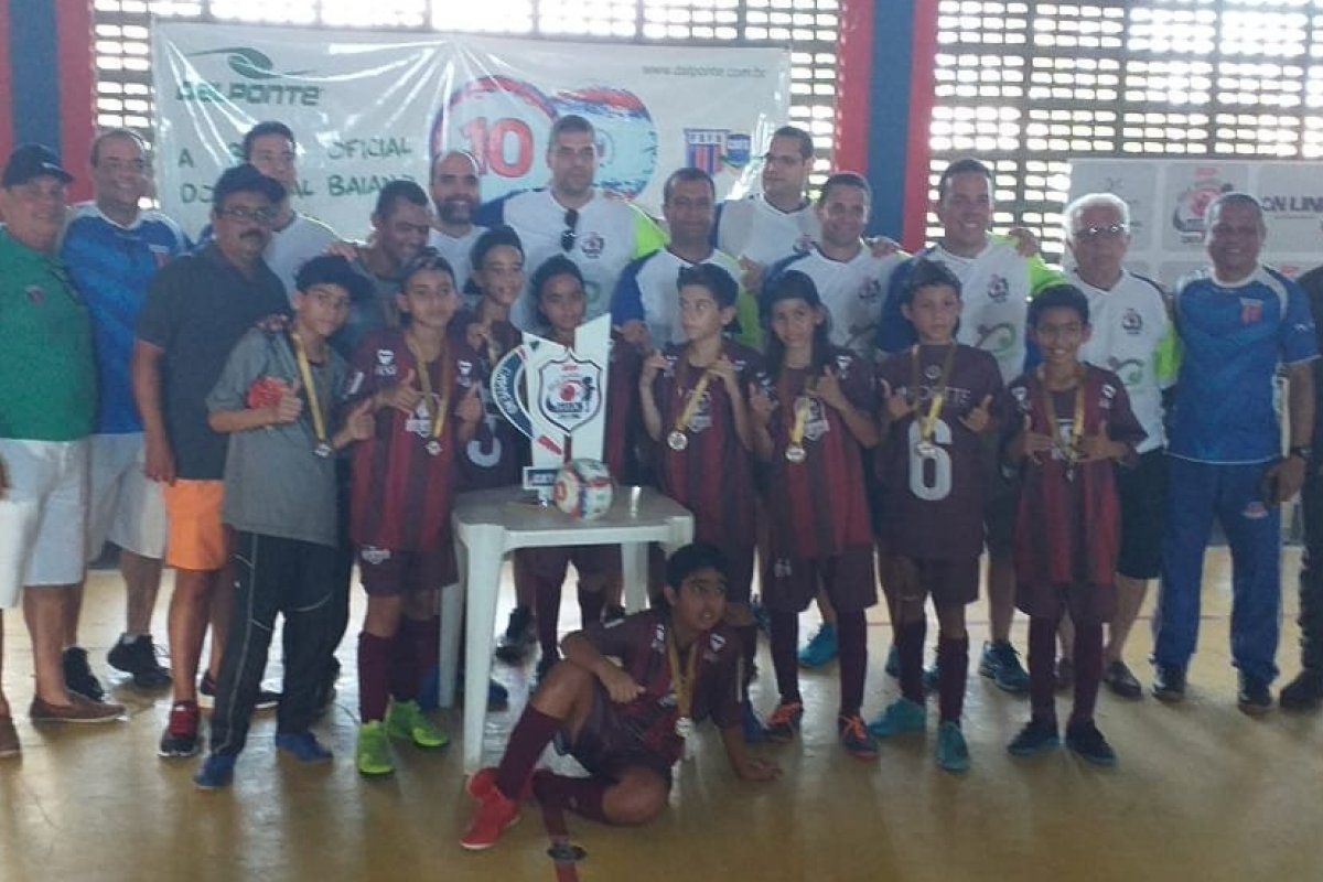 Copa de Novos Talentos de Futsal categoria Sub 11 levou o público ao delírio neste domingo (6)