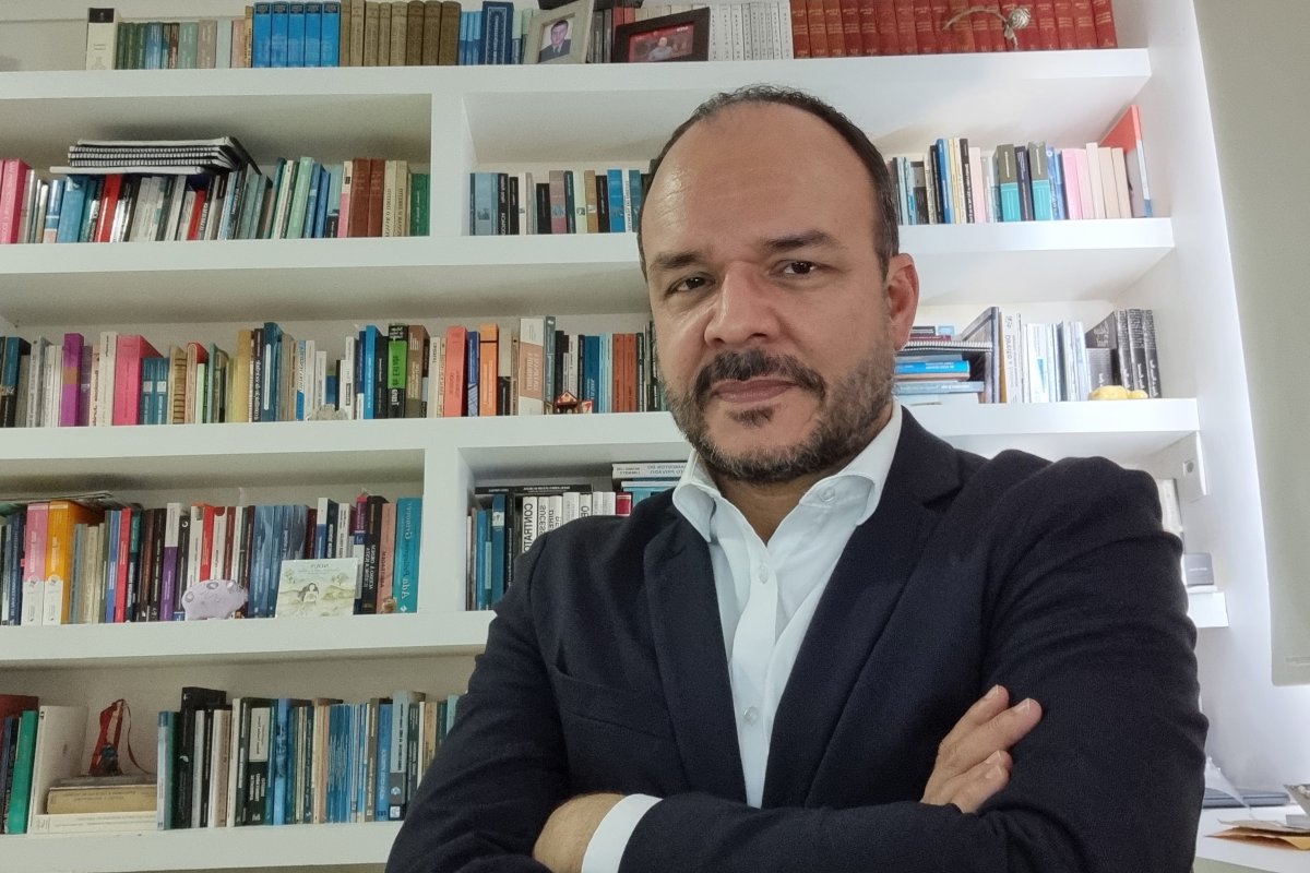 Procurador do Estado da Bahia lança livro que visa otimizar fluxo de milhares de processos em tramitação