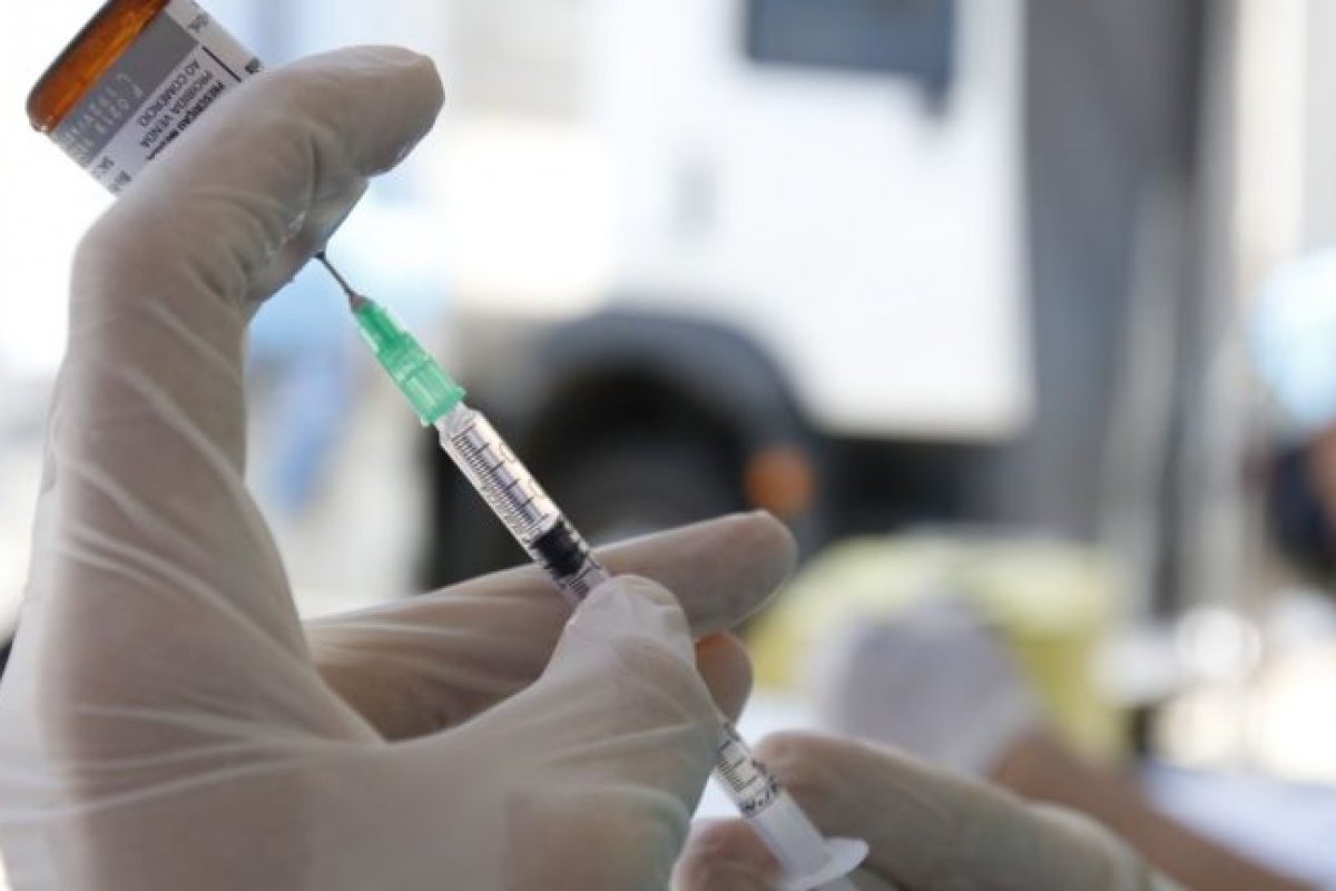 Vacina da Moderna de RNA contra influenza tem os primeiros resultados positivos