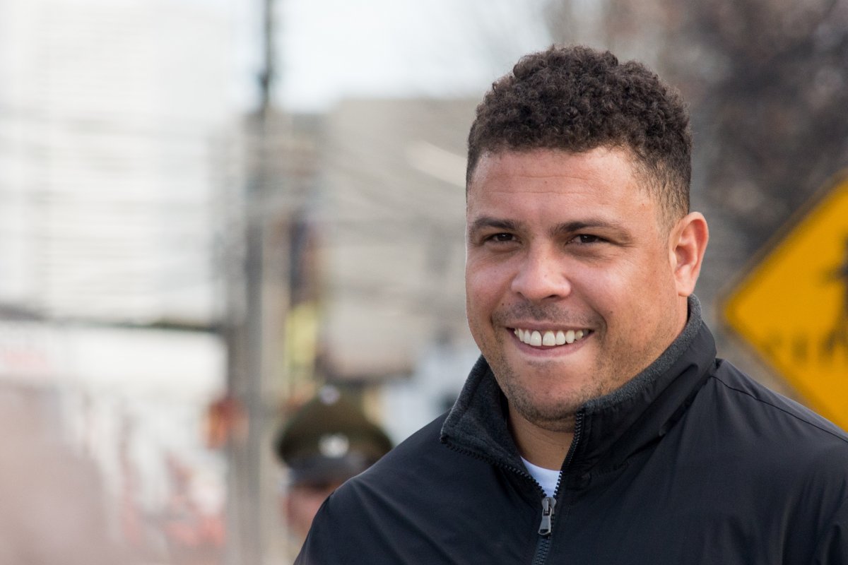 Sodiê marca presença em evento beneficente de Ronaldo Fenômeno