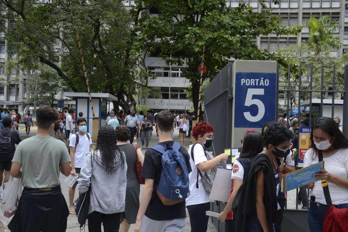 Enem deve ser reformulado para se adequar à mudanças escolares em 2024