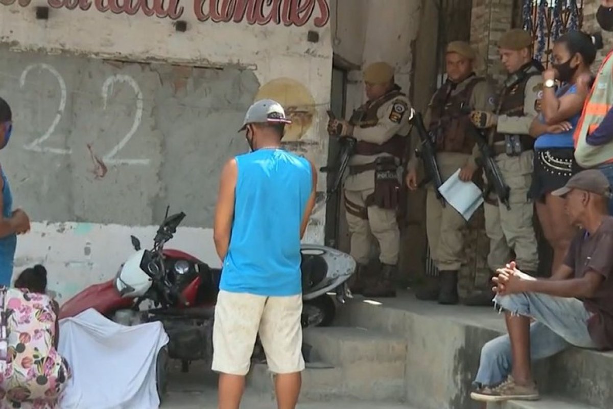 Adolescente de 17 anos morre em acidente de moto em Lauro de Freitas