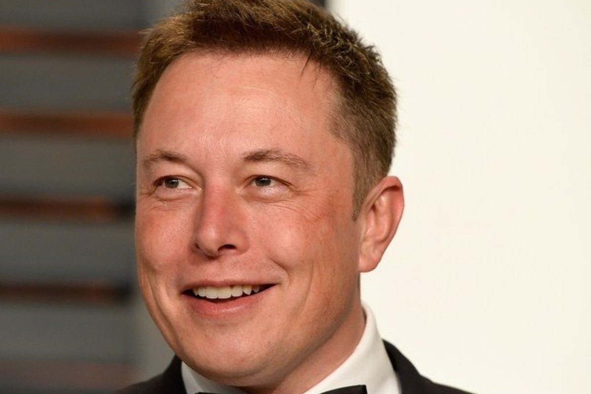 Elon Musk é eleito pessoa do ano de 2021 pela revista Time