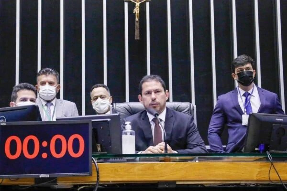 Congresso adia sessão do vale-gás por falta de acordo entre partidos da base governista