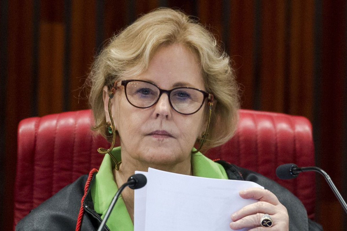 STF decide que é inconstitucional lei que restringe movimentação de procuradores