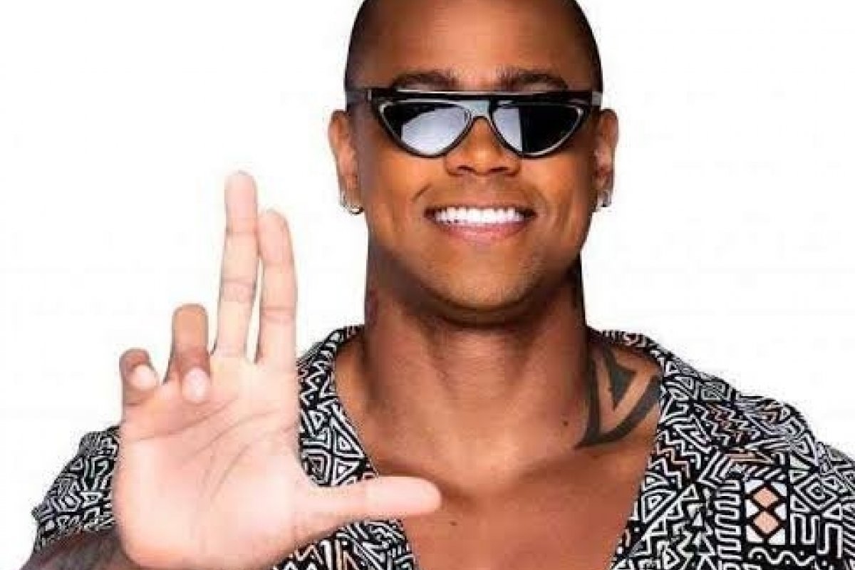 Léo Santana não puxará o Bloco do Nana no Carnaval 2022