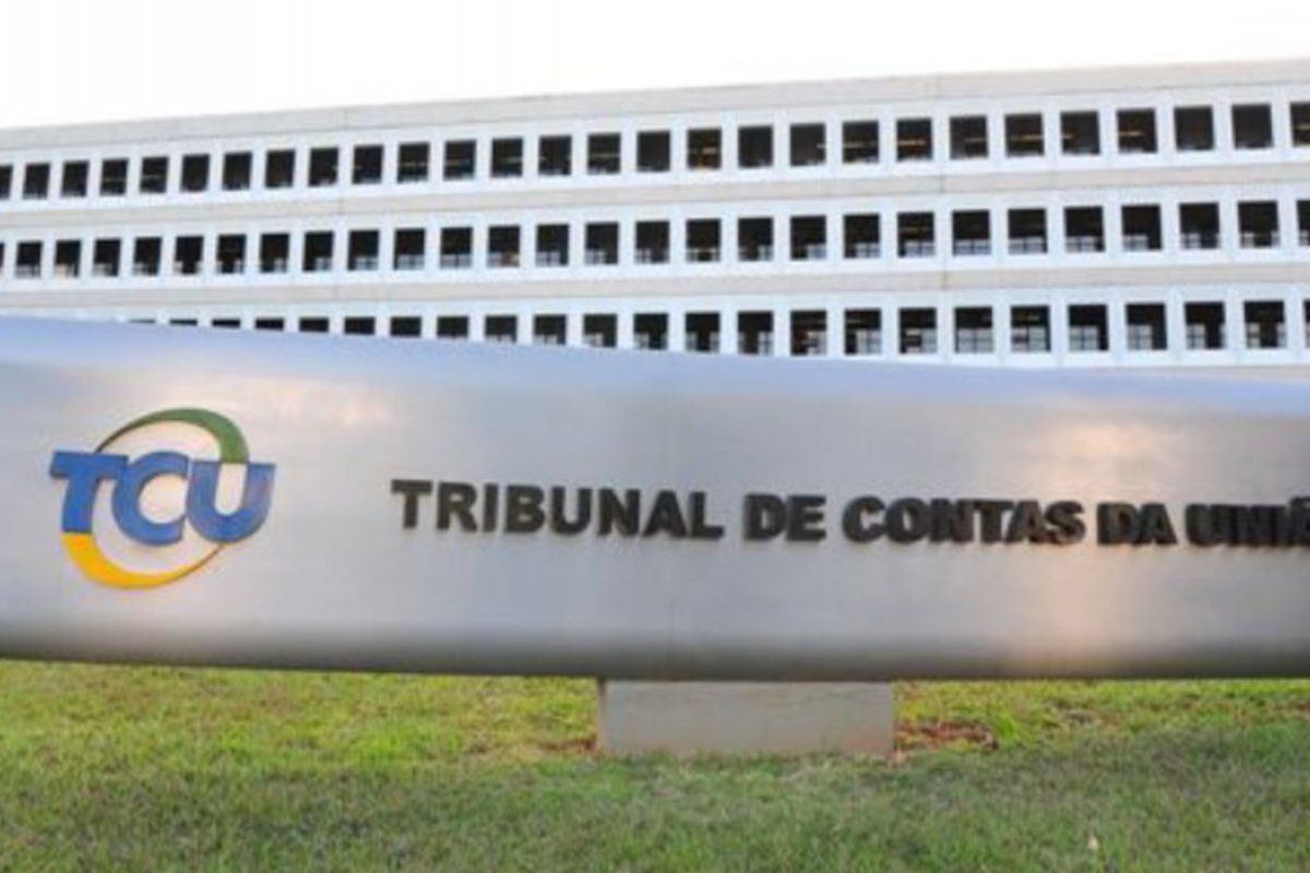 TCU mais uma vez adia decisão sobre privatização da Eletrobrás e ações da empresa caem 10%