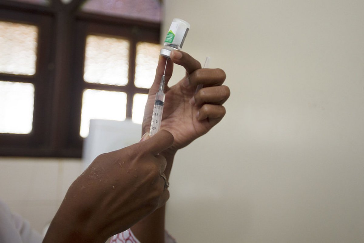 Salvador realiza mutirão de segunda dose da Janssen