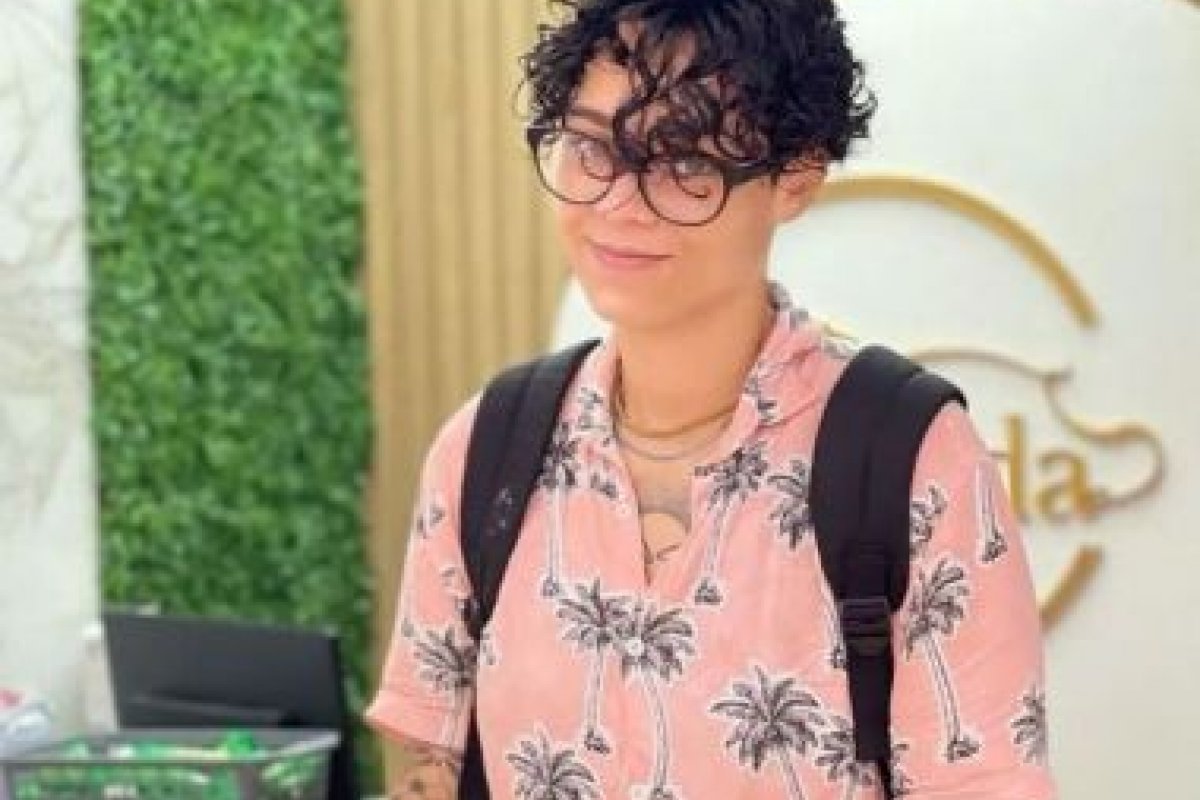 Jovem é morta a tiros dentro da própria casa em Camaçari, região metropolitana de Salvador