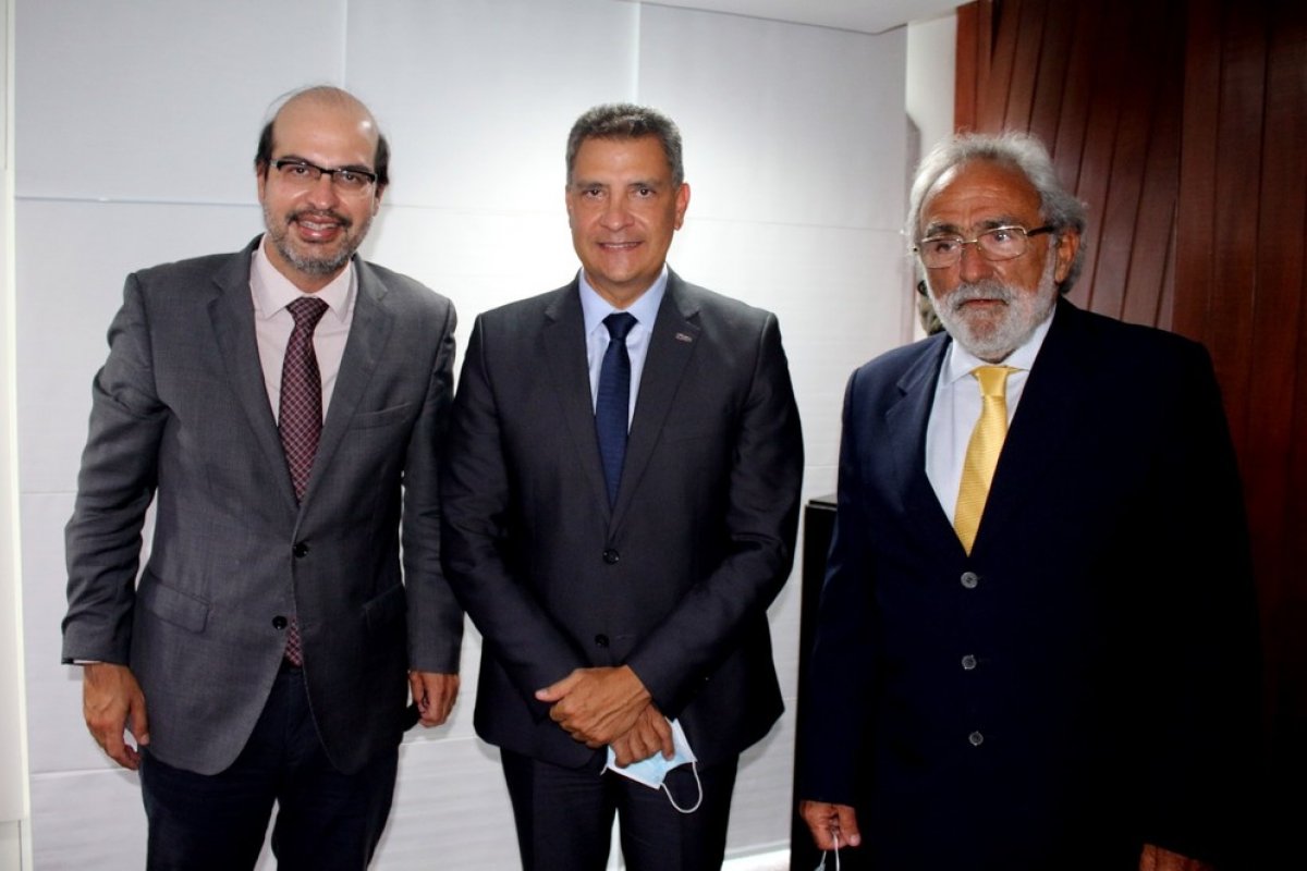 Conselheiro Marcus Presídio é eleito presidente do TCE/BA para o biênio 2022/2023