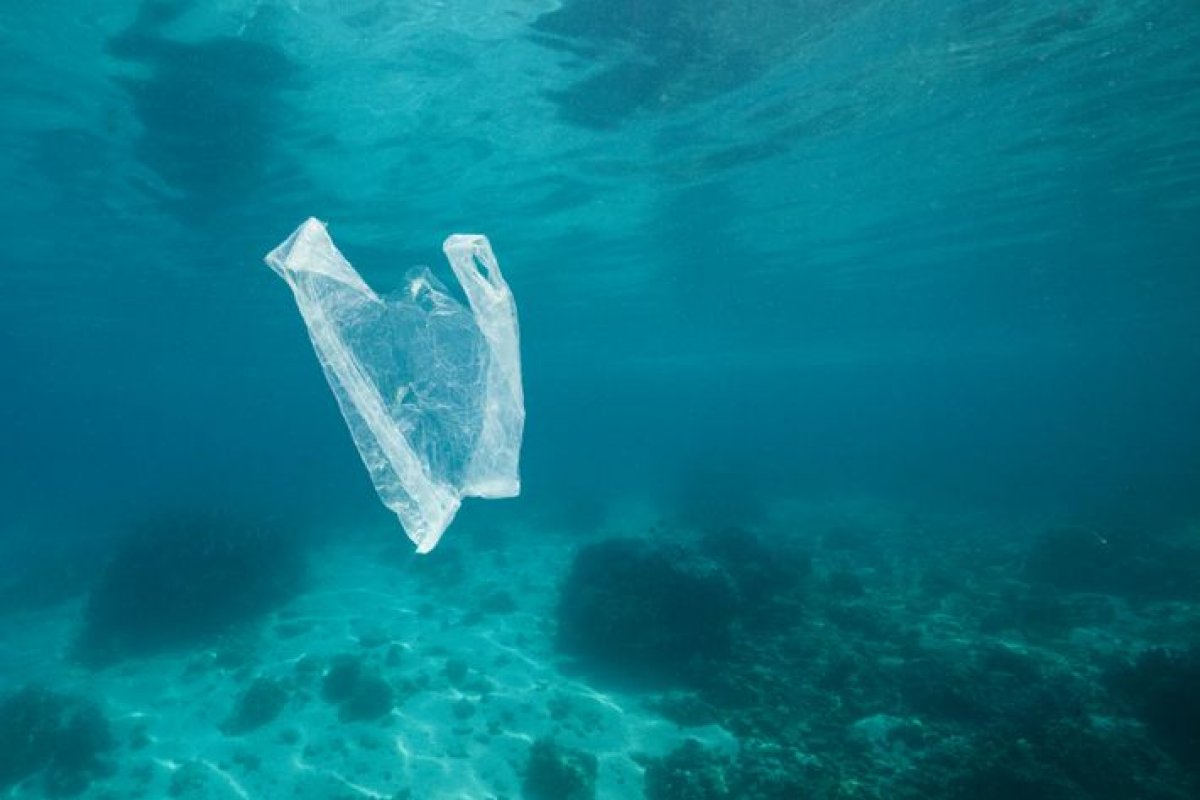 Empresa canadense estuda parcerias para uso do 'plástico social' no Brasil