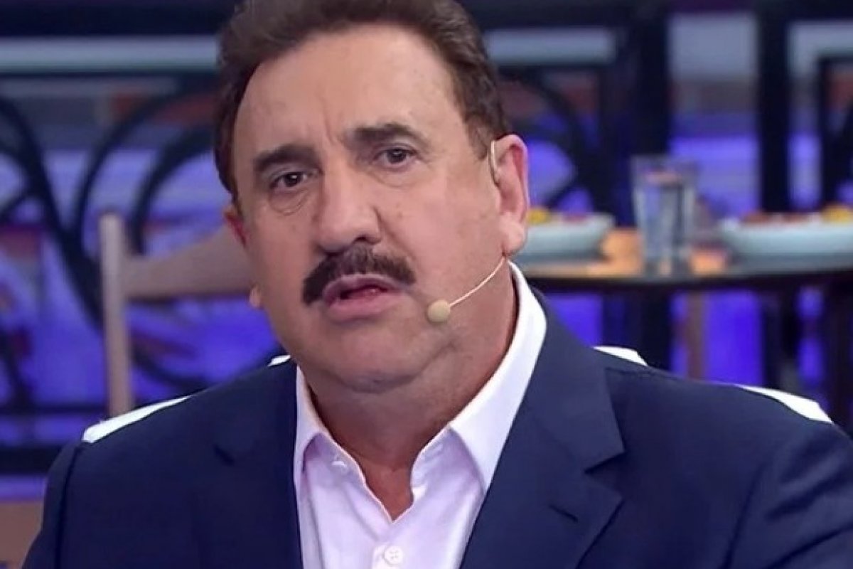 Bandidos invadem casa de Ratinho e fazem reféns