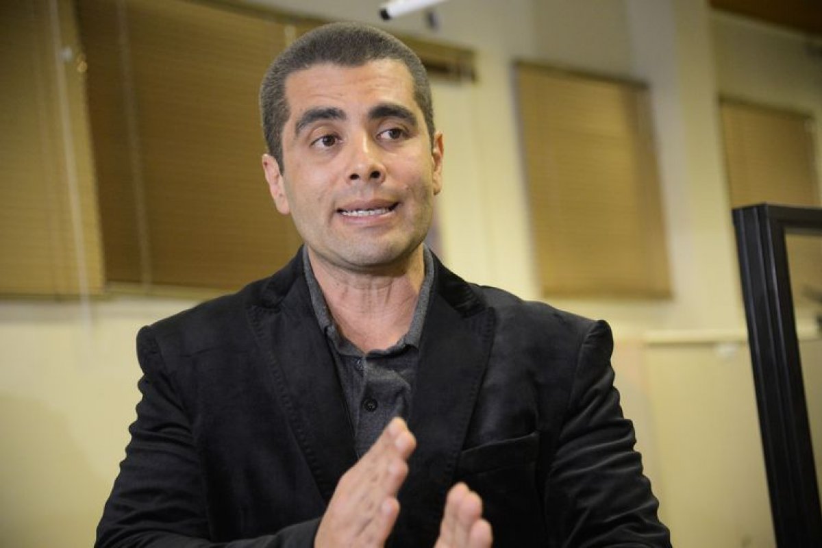 "Doutor Bumbum" tem registro médico cassado