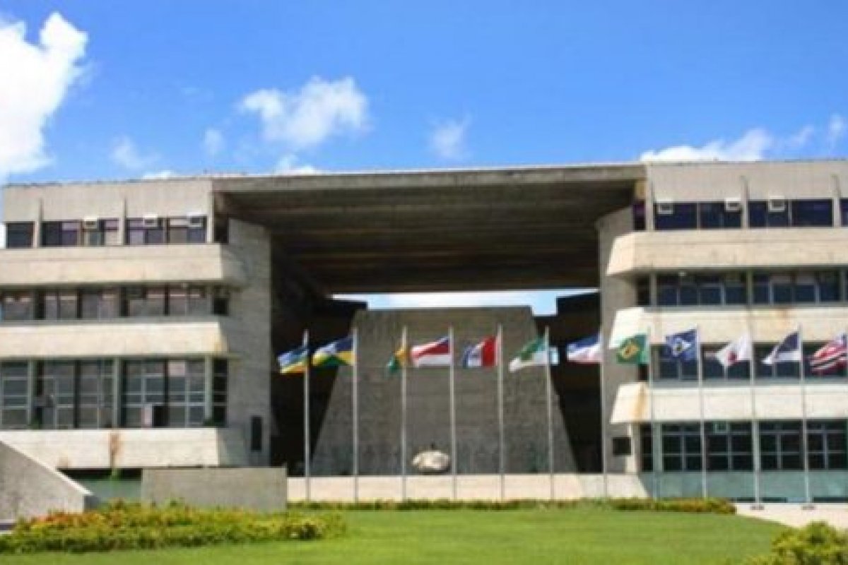 AL-BA pede suplementação de R$ 77 milhões ao governo da Bahia para fechar contas de 2021