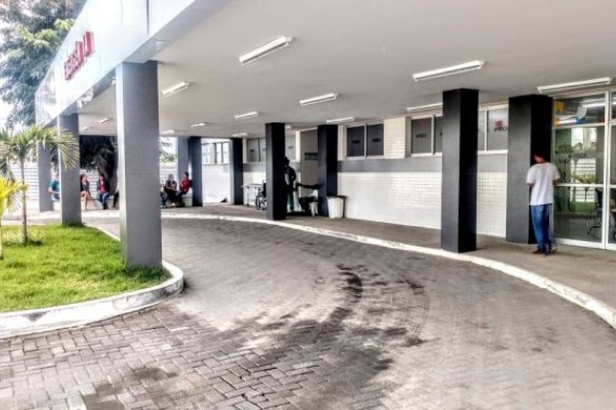 Feira de Santana: homem morre após cair de andaime e passar três dias internado no HGCA