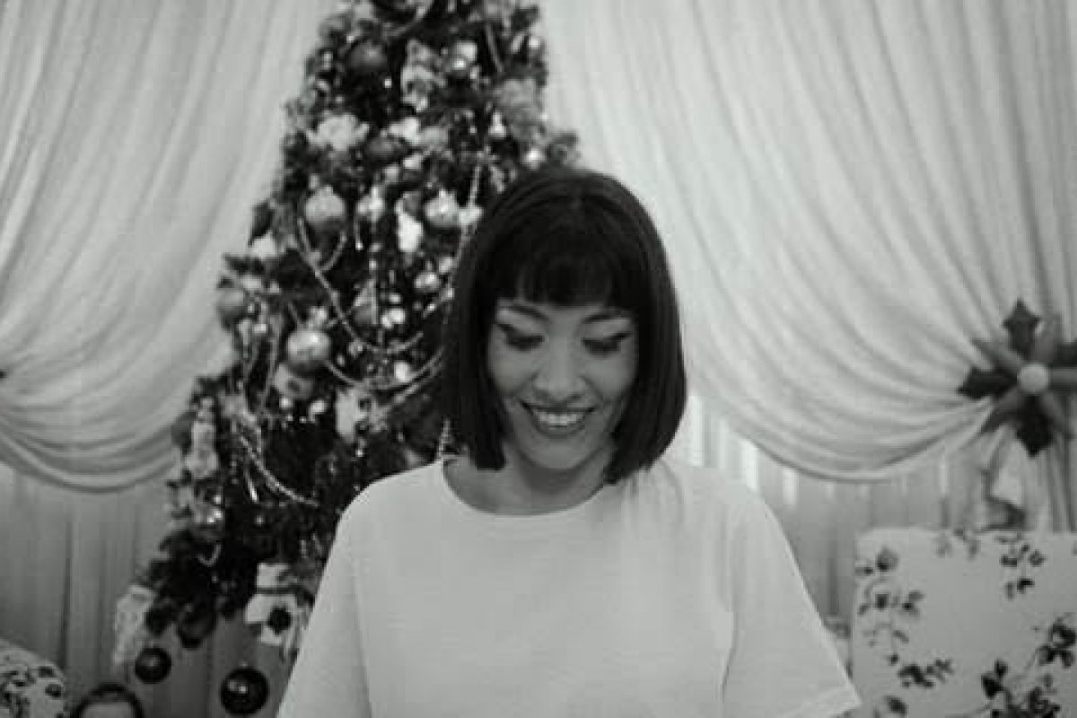 Fantástico Caramelo comemora 1 ano com clipe natalino