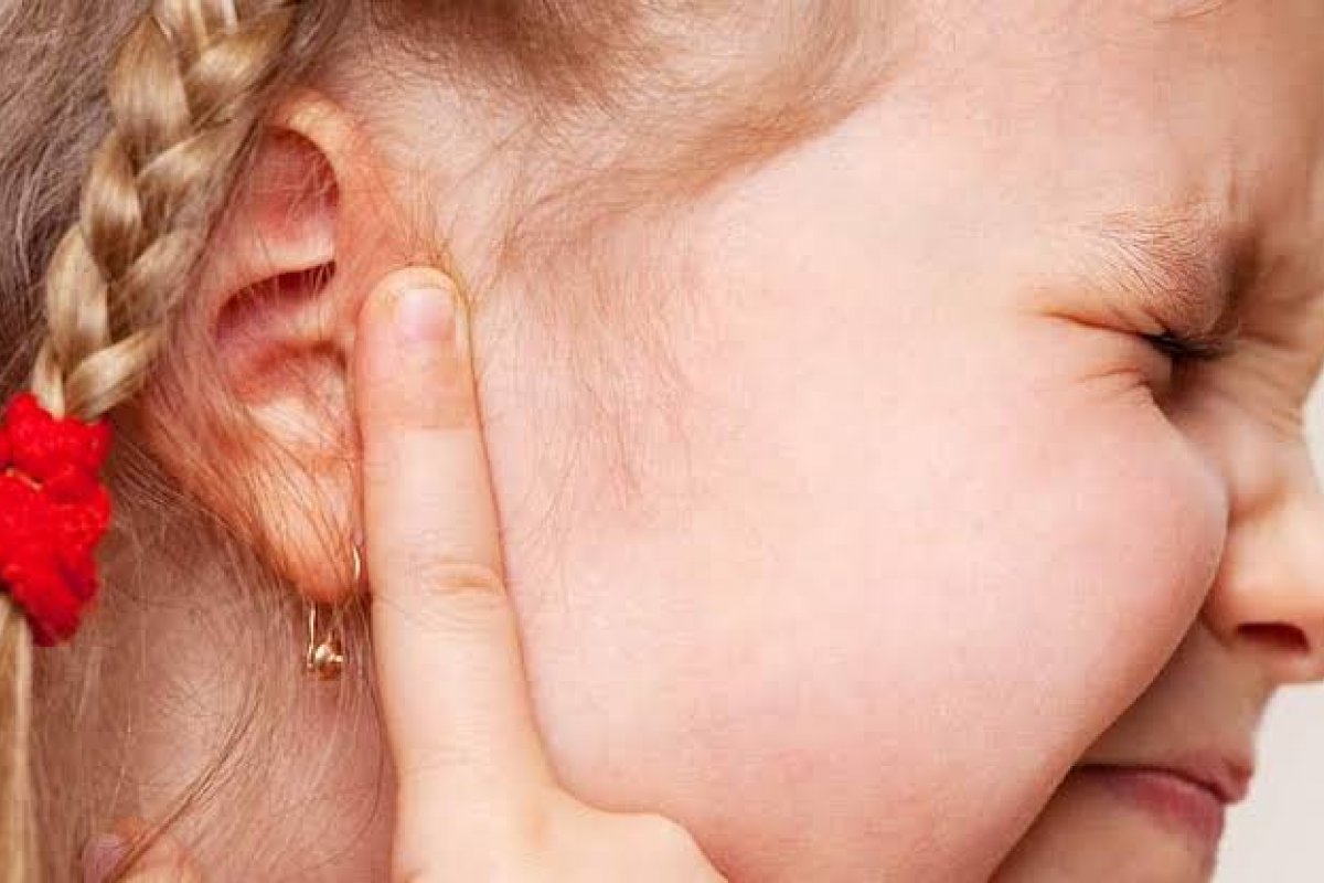 Casos de otite aumentam cerca de 70% no verão