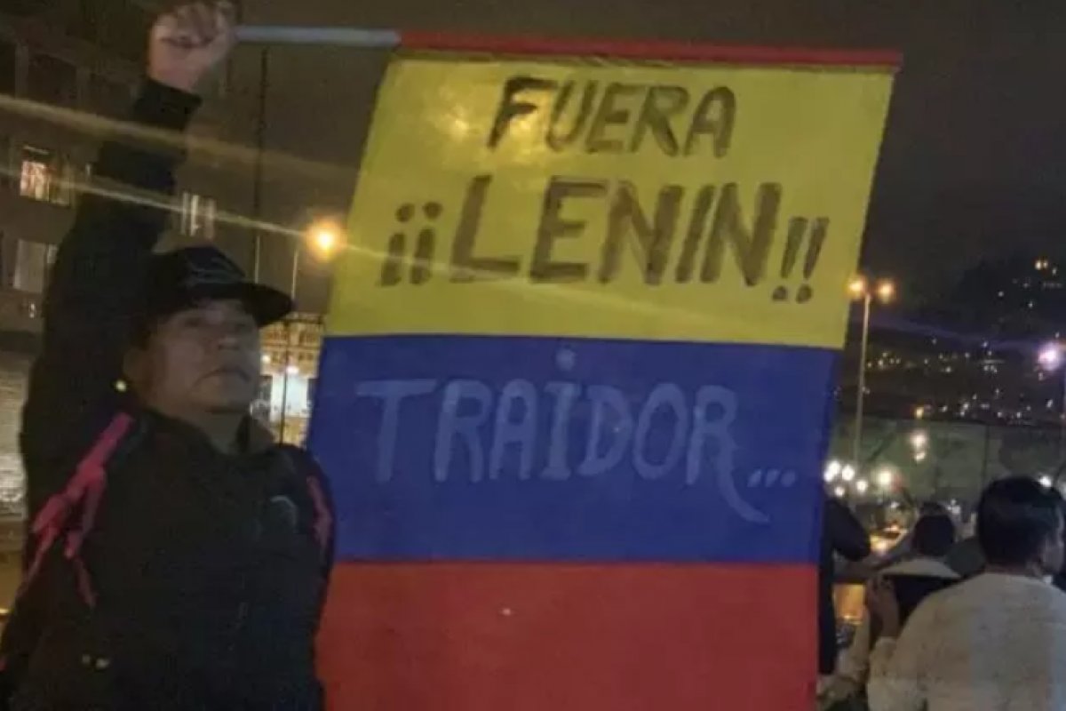 Embaixada do Brasil no Equador pede para que brasileiros adiem viagens ao país