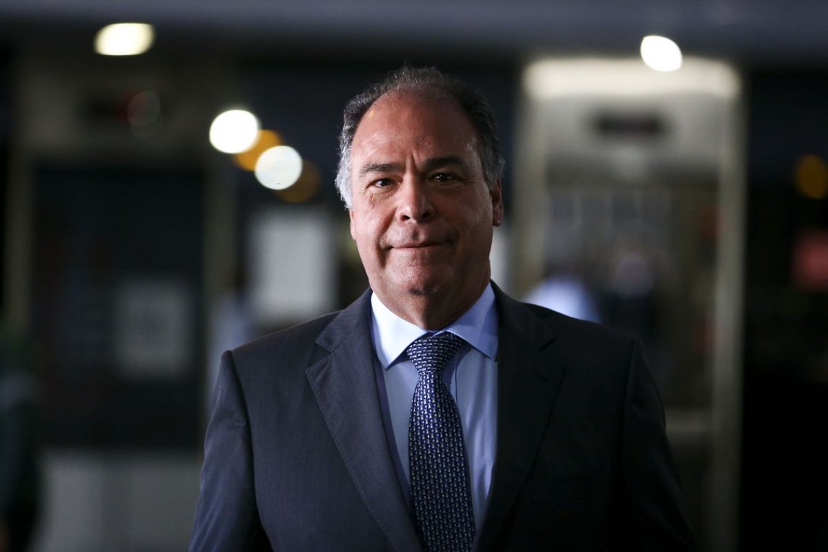 Rodrigo Maia e Davi Alcolumbre fecham acordo para divisão de recursos da cessão onerosa