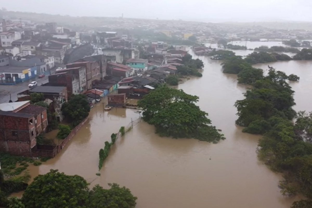 Itapetinga, no sudoeste da Bahia, foi uma das mais atingidas pelas chuvas