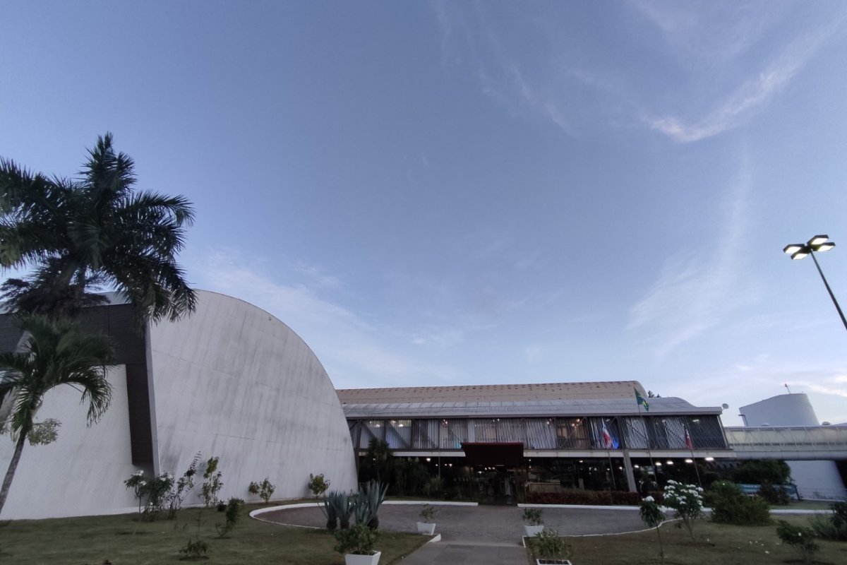 TRE-BA recebe donativos para vítimas de temporais na Bahia