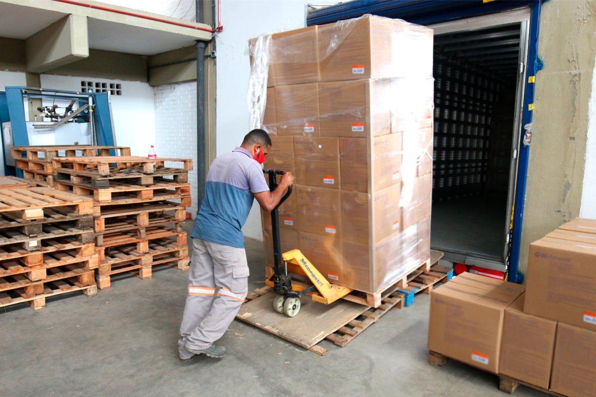 Sesab envia medicamentos emergenciais para vítimas do sul e sudoeste da Bahia