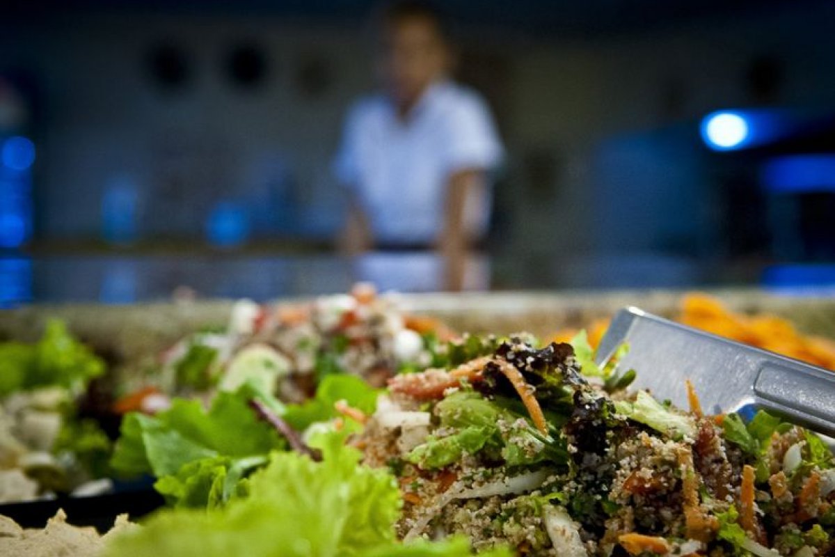 Empreendedores do ramo de alimentação se encontram em evento do setor na capital baiana