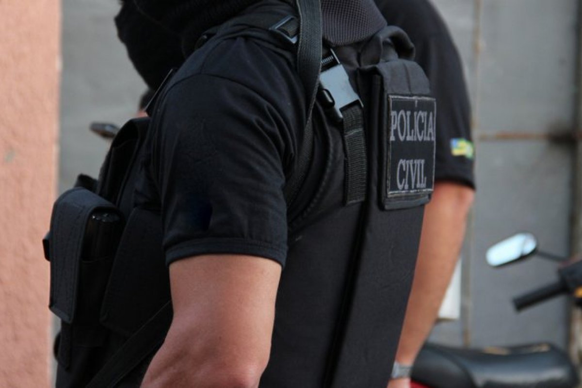 Suspeita de golpes de venda de carro por meio de redes sociais é presa