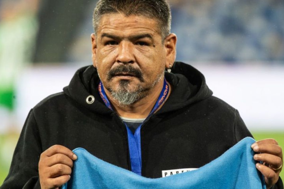 Hugo, irmão mais novo de Diego Maradona, morre na Itália aos 52 anos