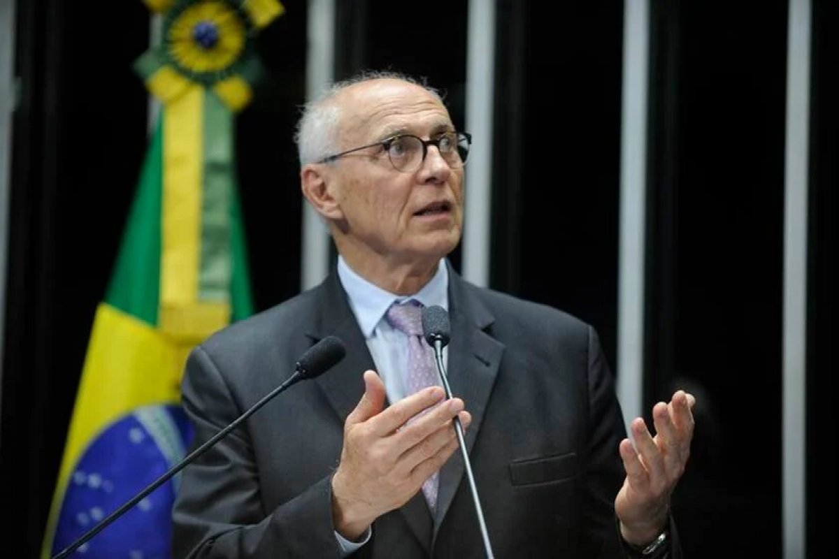 Eduardo Suplicy é diagnosticado com Covid-19