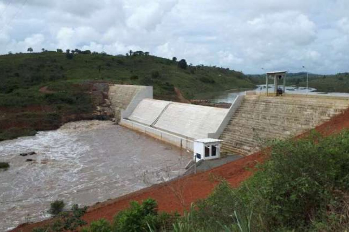 Vídeo: vice-prefeito de Itapé, no sul da Bahia, desmente informação de que barragem teria sido rompida